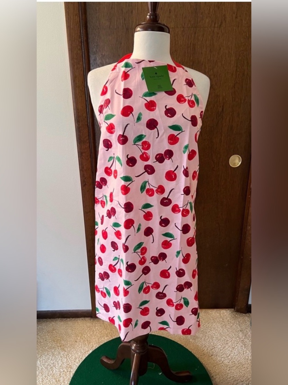 🍒🍒KATE SPADE PINK CHERRY KITCHEN APRON NEW WITH TAG